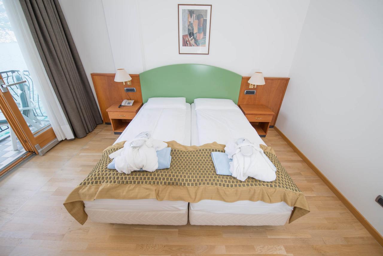 Hotel Venezia Мальчезине Экстерьер фото